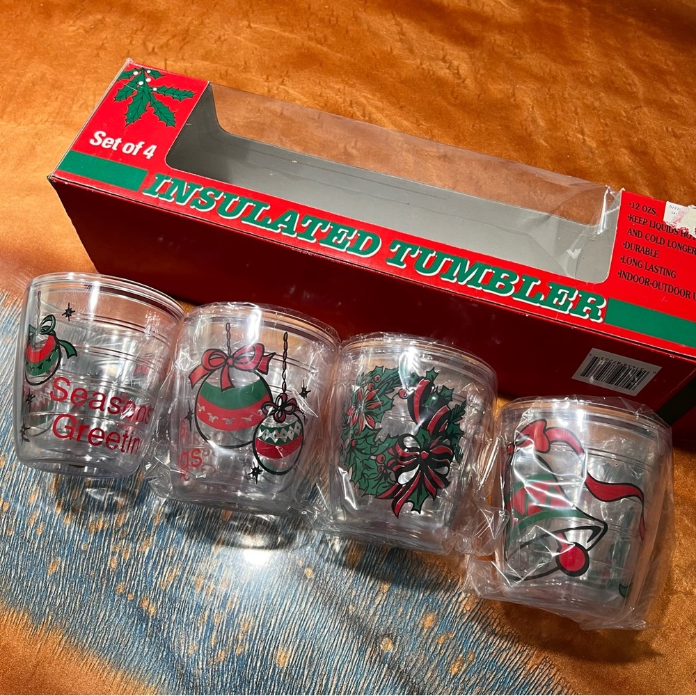 Vintage Woolworth Holiday Insulated Tumblers set of 4 Christmas New